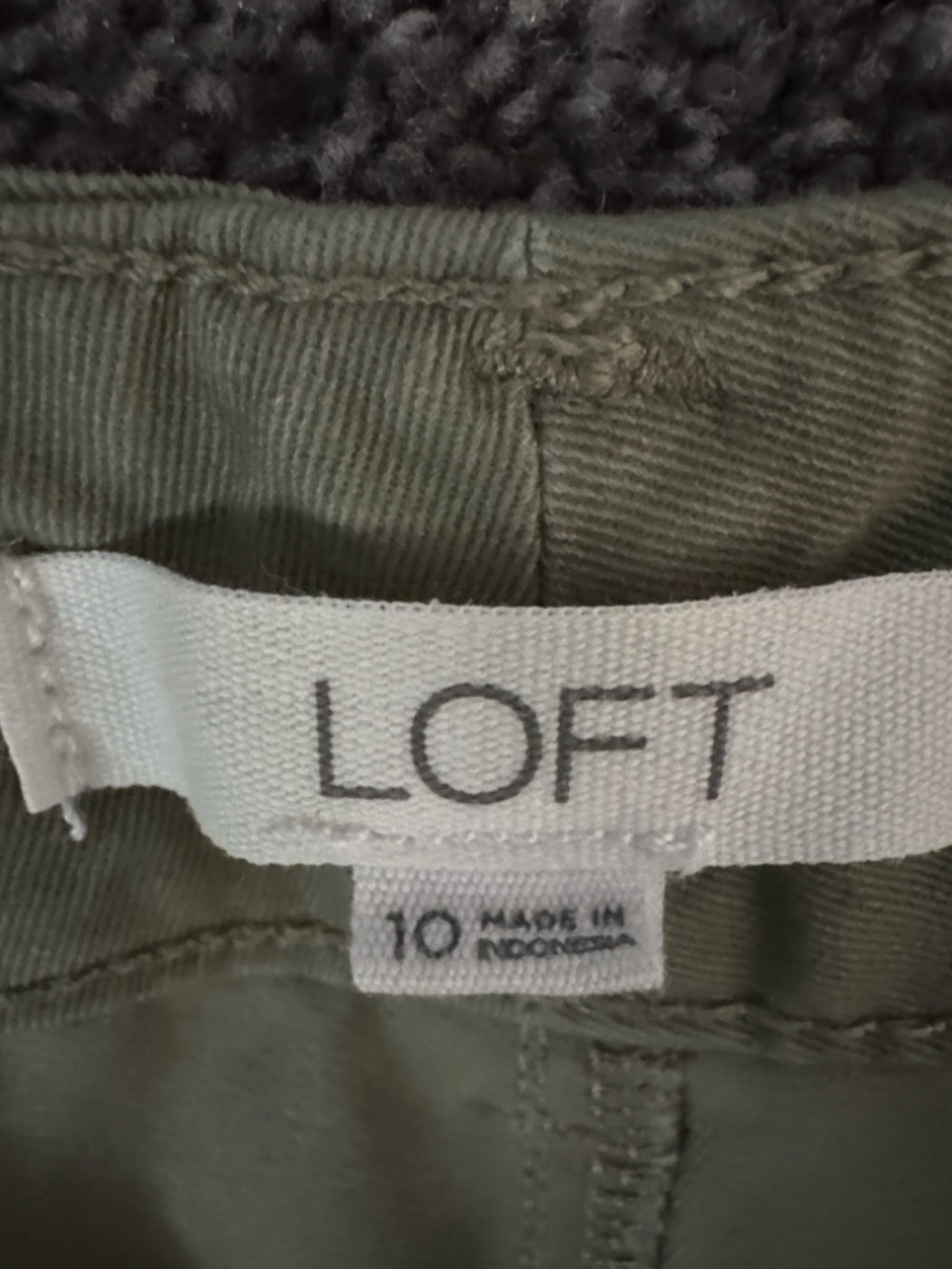 LOFT Monroe Slim Chino Ankle Pants in olive green color women’s size 10. - Picture 2 of 4